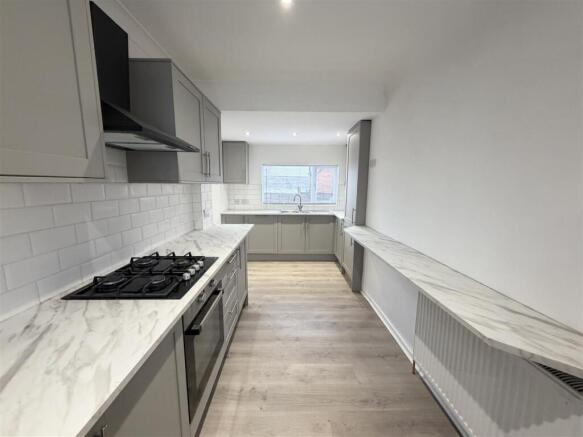 Breakfasting Kitchen