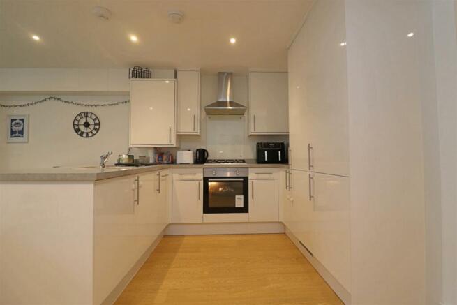 Kitchen.JPG