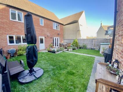 Cassini Drive, Oakhurst, Swindon