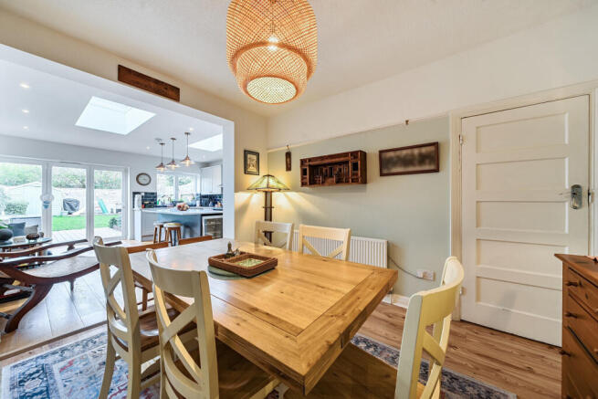 1426091-13-69b449...