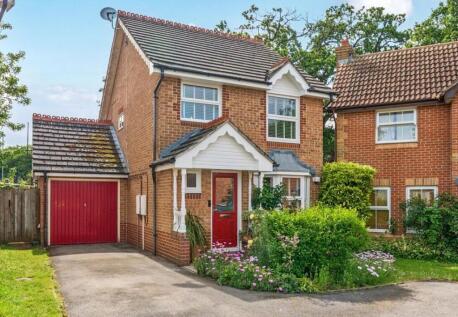 Cater Gardens, Guildford, GU3
