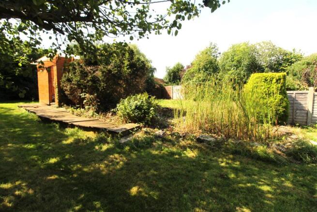 Additional section of garden.JPG