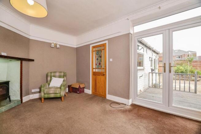 3 bed Semi-Detached for sale Image 4