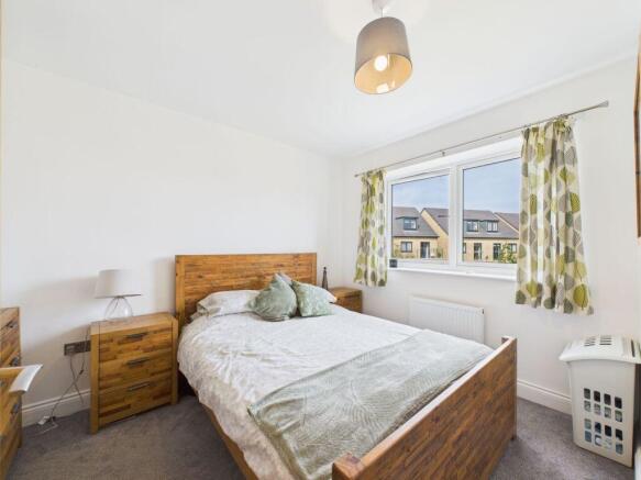 4 bed Detached for sale Image 10