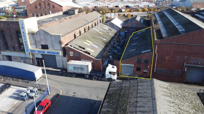 Yellow Edge Yard 2 x2.jpg