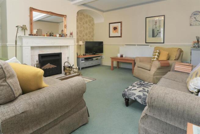 Sitting Room.jpg