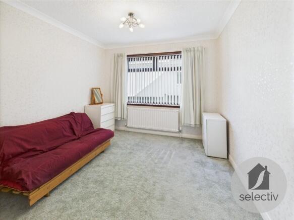 4 bed Detached Bungalow for sale Image 11