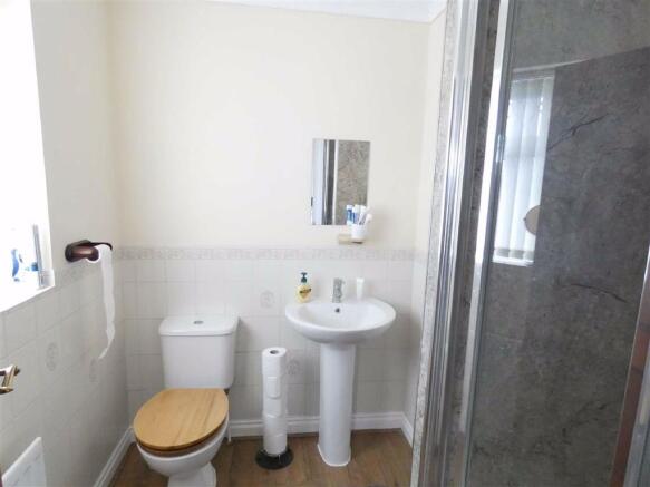 ENSUITE SHOWER ROOM