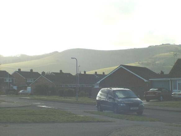 VIEWS TO THE DOWNS