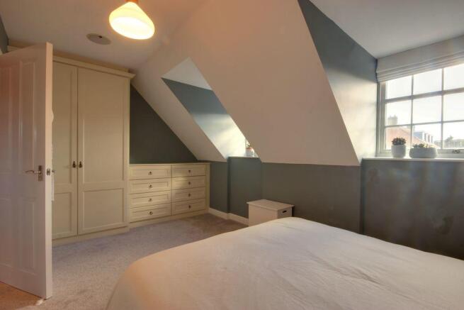 Bedroom 1 (Double)