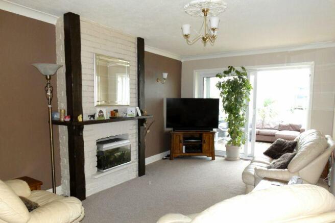 SITTING ROOM