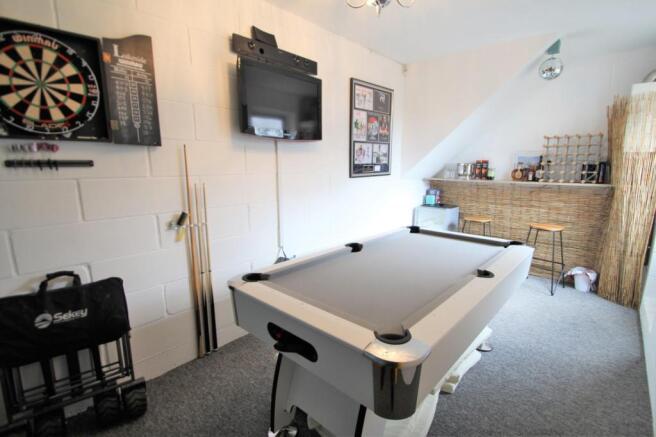 Garage / Games Room