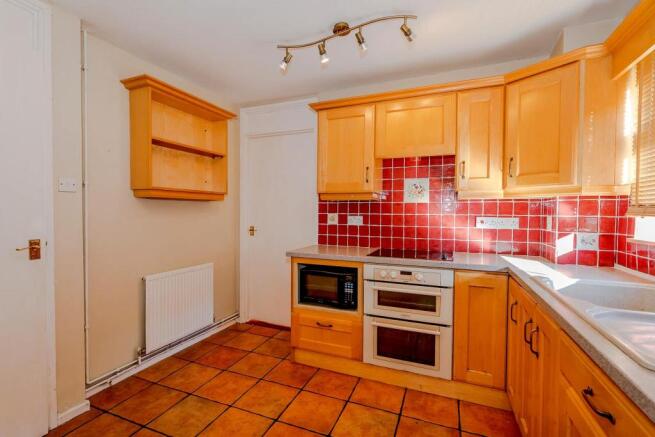 6 Oaks Drive WV107PX