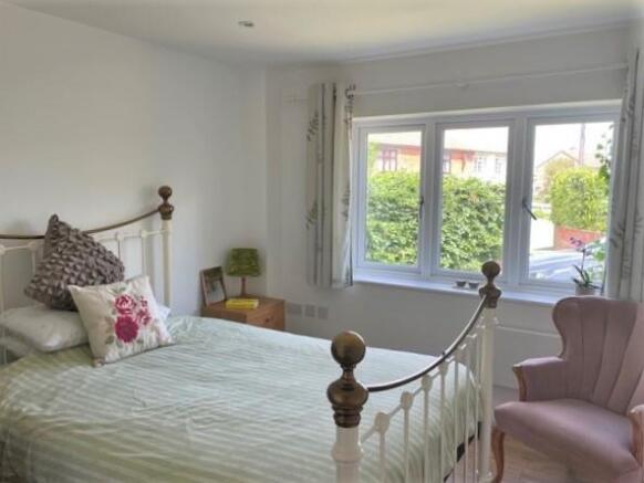 annexe bedroom.jpg
