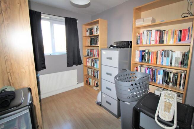 Study/bedroom 3