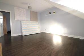 525, Lea Bridge Road, London E10 7EB