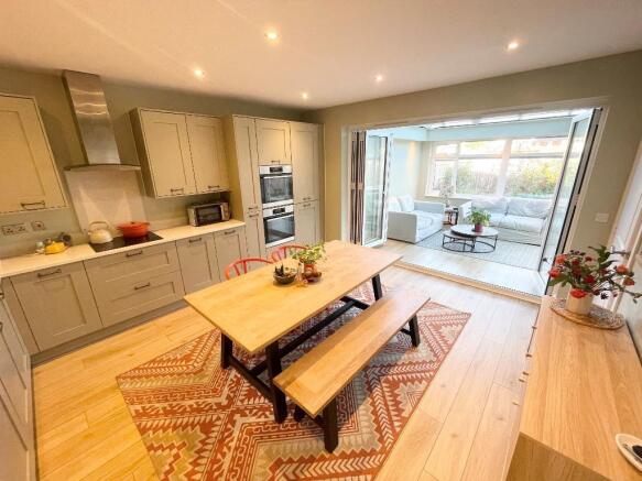 Kitchen / Dining Room