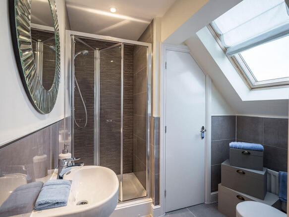 En-suite shower room