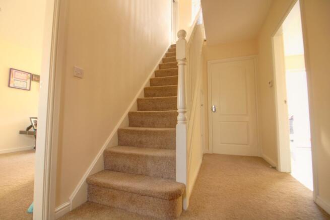IMG_7975_6_7_Interior 2
