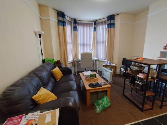 Living room (1)