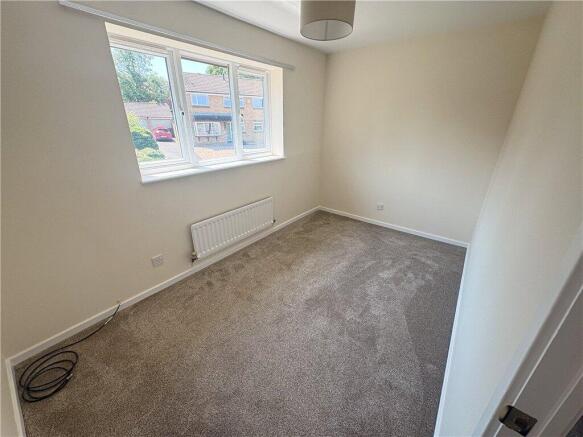 4 bed Detached to rent Image 10