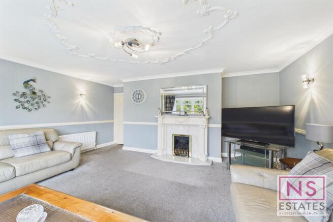 Southdean Drive, Hemlington, Middlesbrough, TS8 photo 2
