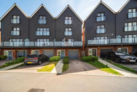 Stratford Way, Northfleet, Gravesend, Kent, DA11