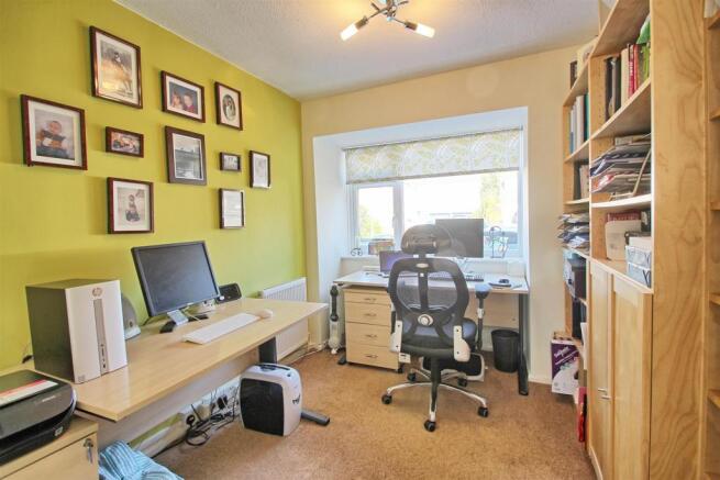 STUDY/PLAYROOM