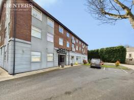 Flat 2, Leecrest House, Doncaster Road, Ardsley, Barnsley S71 5EH