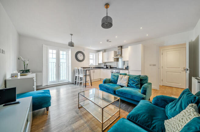 1386607-16-694551...