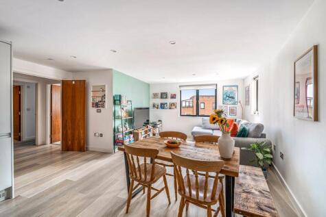Manilla Crescent, Weston super Mare - SEA VIEW PENTHOUSE
