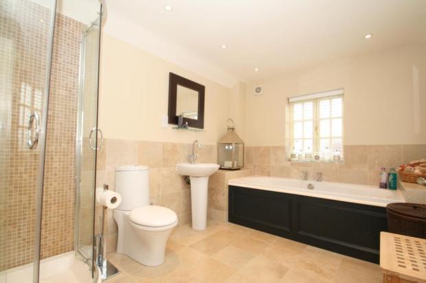 Ensuite