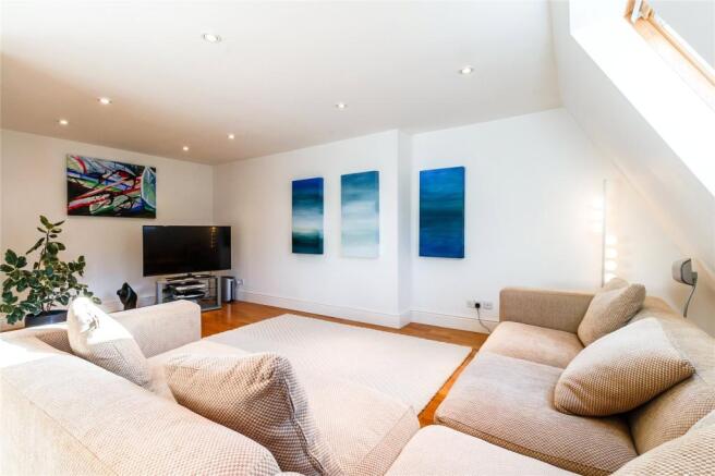Cinema/Tv Room