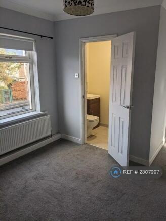 En-Suite Bedroom