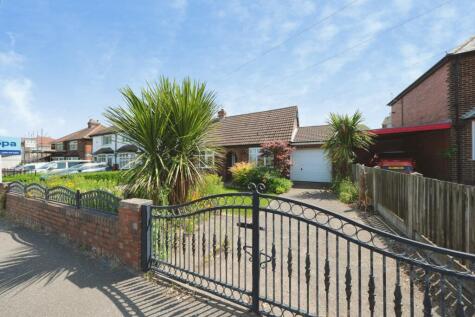 Leeming Lane North, Mansfield, NG19