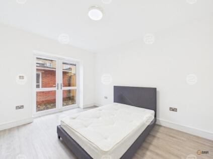 80 Wellwood Road, Ilford, London, IG3 8TZ
