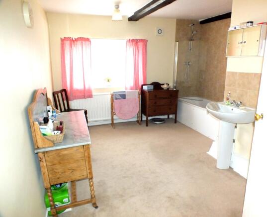 Photo 12