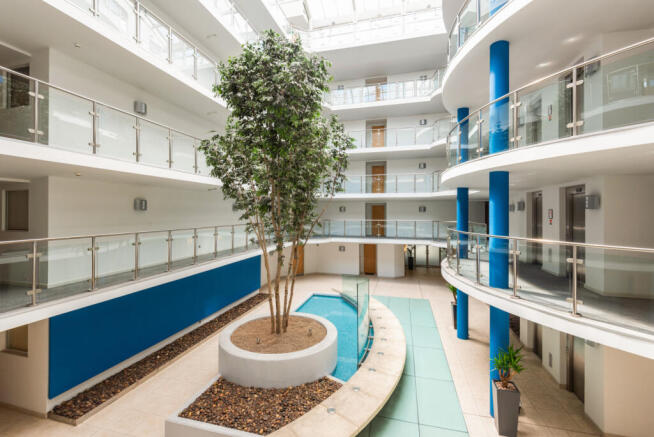 2 bed Apartment for sale Image 9
