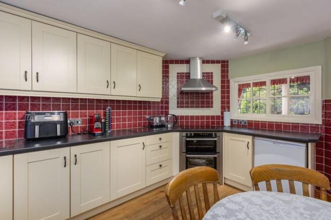 3 bed Detached for sale Image 4