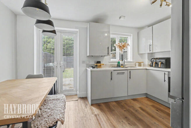 3 bed Terraced for sale Image 4