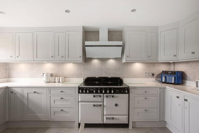 3 bed Mews for sale Image 8