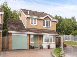 29, Foxglove Bank, Royston SG8 9TH
