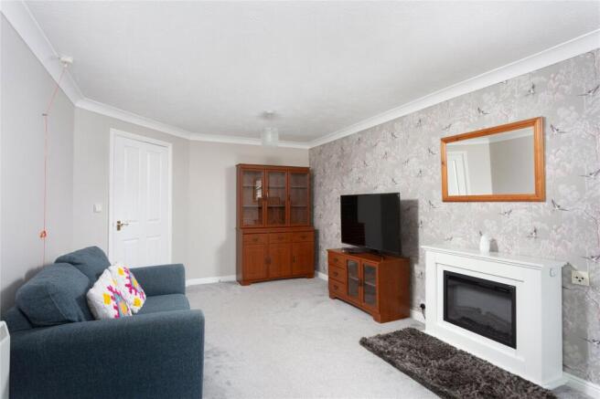 1 bed Retirement Property for sale Image 5