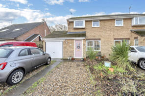 104, Anderson Walk, Bury St. Edmunds IP32 6QP