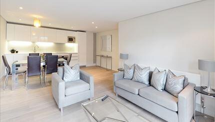 Reception Room / Kitchen