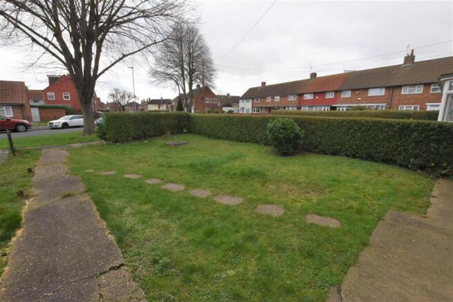 2 bed End of Terrace to rent Image 7