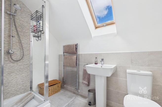 3 bed Semi-Detached for sale Image 9