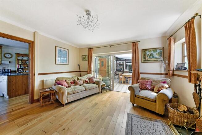 HOOKWOOD COTTAGES 10,(16) OF (27)-12.jpg