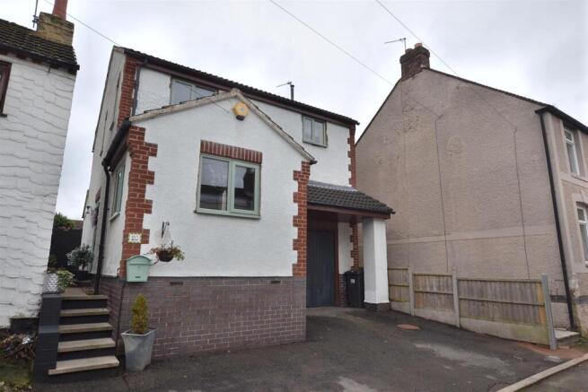 Moorfield place (2).JPG