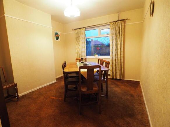 Separate Dining Room 346